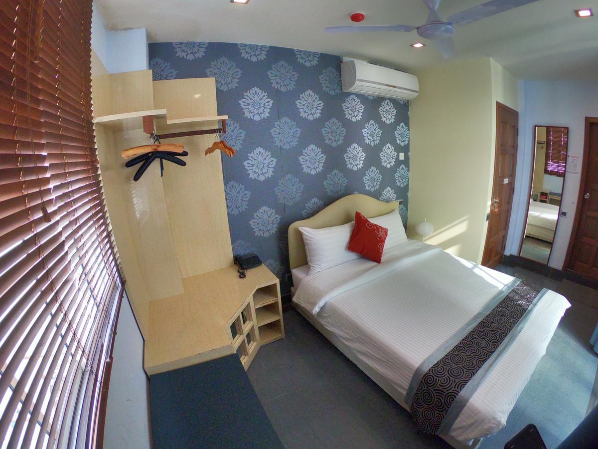 Lvis Boutique Hotel Malé Værelse billede
